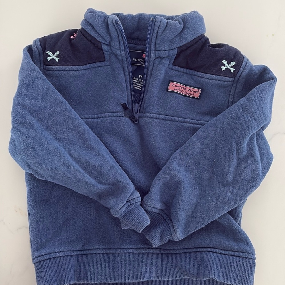 Vineyard Vines 1/4 Zip Sweatshirt. Size 4T